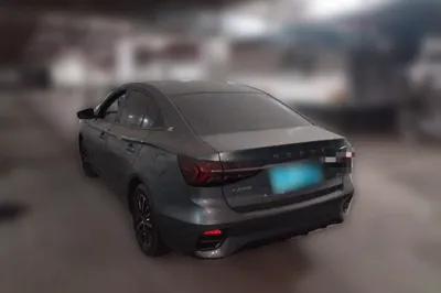 Roewe i5 2021, 11900 км, за 5769 USD
