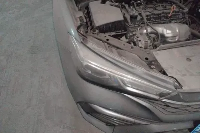 Roewe i5 2021, 11900 км, за 5769 USD