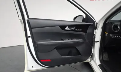 Kia K3 2019, 38374 км, за 11171.35 USD - фото 24