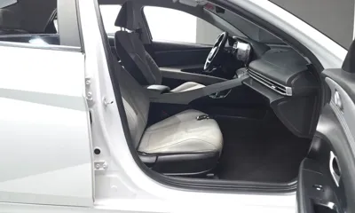 Hyundai Avante 2021, 87959 км, за 11063.35 USD - фото 26