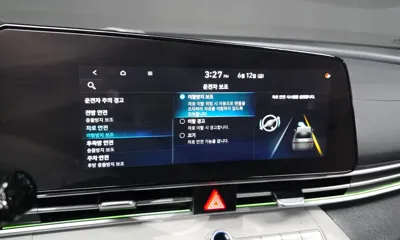 Hyundai Avante 2021, 87959 км, за 11063.35 USD - фото 30