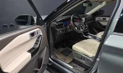 Ford Explorer 2021, 85046 км, за 20860.91 USD - фото 10