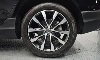 Volvo V40 2019, 57432 км, за 10906.94 USD - фото 21