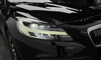 Volvo V40 2019, 57432 км, за 10906.94 USD - фото 22