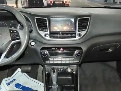 Hyundai Tucson 2018, 129514 км, за 7351.98 USD - фото 11