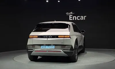 Hyundai Ioniq5 2022, 64418 км, за 16272.7 USD