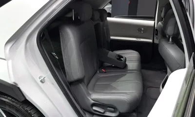 Hyundai Ioniq5 2022, 64418 км, за 16256.84 USD - фото 11