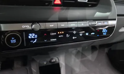 Hyundai Ioniq5 2022, 64418 км, за 16256.84 USD - фото 17