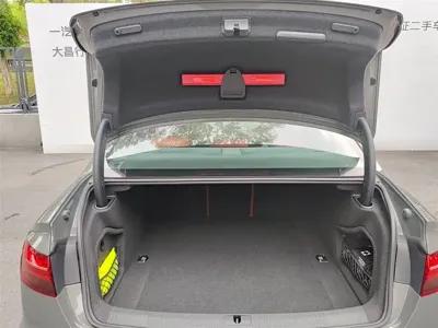 Audi S4 0, 4000 км, за 46614.75 USD - фото 9