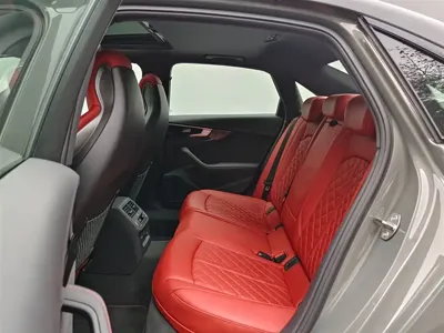 Audi S4 0, 4000 км, за 46614.75 USD - фото 12