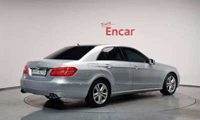Mercedes-Benz E-Class 2010, 108239 км, за 3304.63 USD