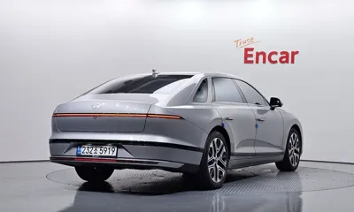 Hyundai Grandeur 2023, 45525 км, за 21683.91 USD
