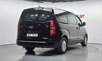 Hyundai Starex 2019, 140358 км, за 8243.56 USD