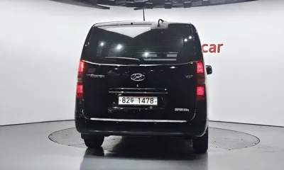 Hyundai Starex 2019, 140358 км, за 8243.56 USD
