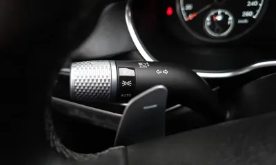 Genesis G80 2021, 71881 км, за 17811.86 USD - фото 38