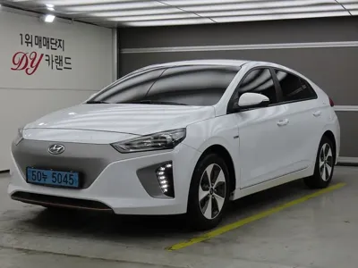Hyundai Ioniq · 2019 год