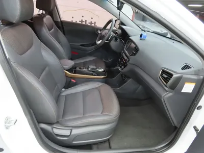 Hyundai Ioniq 2019, 59098 км, за 9518.18 USD - фото 6