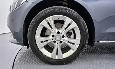 Mercedes-Benz C-Class 2016, 132876 км, за 9035.95 USD