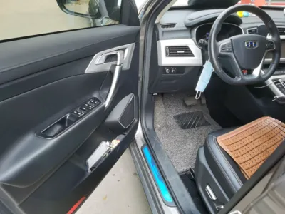 Geely Auto Emgrand X7 Sport 2018, 83100 км, за 7402 USD - фото 19