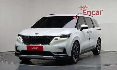 Kia Canival · 2021 год