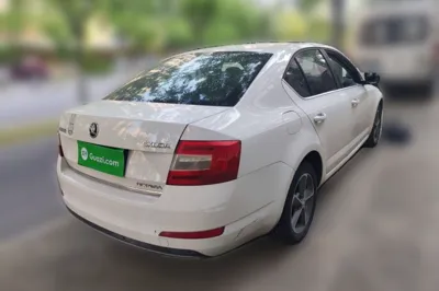 Skoda Octavia 2016, 82400 км, за 4603 USD - фото 6
