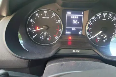 Skoda Octavia 2016, 82400 км, за 4603 USD - фото 12
