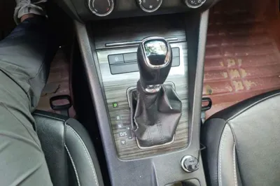 Skoda Octavia 2016, 82400 км, за 4603 USD - фото 14