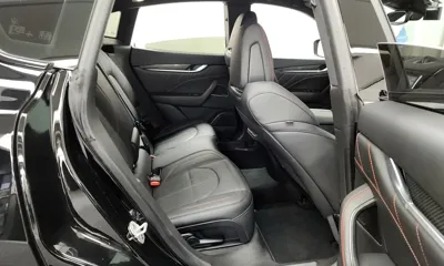 Maserati Levante 2020, 15801 км, за 35775.24 USD - фото 12