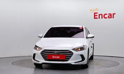 Hyundai Avante 2017, 184900 км, за 4488.68 USD