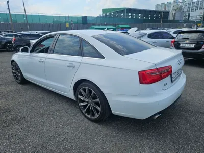 Audi A6 2012, 149072 км, за 3275.57 USD