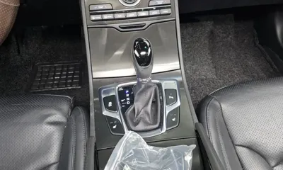 Hyundai Grandeur 2015, 77562 км, за 5251.41 USD - фото 9