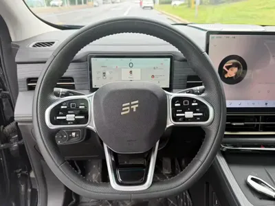 Jetour X90 Pro 2024, 13000 км, за 11020.98 USD