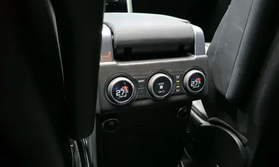 Land Rover Discovery 2017, 75838 км, за 17275.35 USD - фото 16