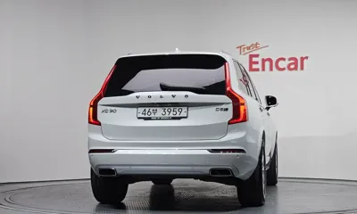 Volvo XC90 2017, 203010 км, за 14651.47 USD