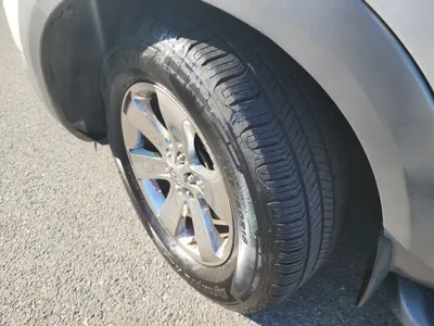 Kia Mohave 2012, 280000 км, за 3106.82 USD