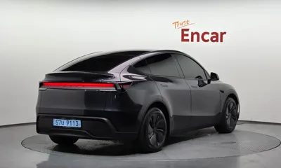 Tesla Model Y 2025, 11753 км, за 33218.26 USD