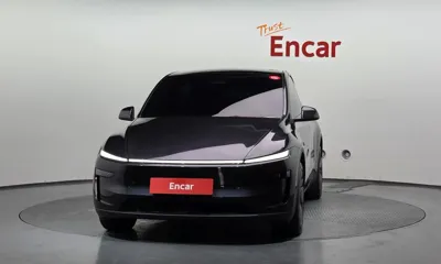Tesla Model Y 2025, 11753 км, за 33218.26 USD
