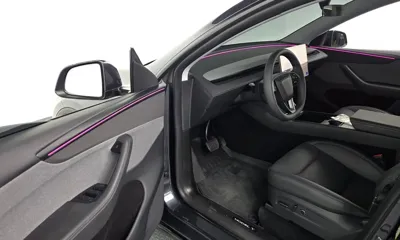 Tesla Model Y 2025, 11753 км, за 33218.26 USD - фото 12