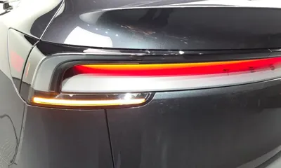 Tesla Model Y 2025, 11753 км, за 33218.26 USD - фото 23