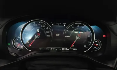 BMW X4M 2020, 123434 км, за 28006.53 USD - фото 8