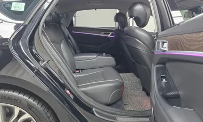 Hyundai Genesis 2015, 120797 км, за 6435.67 USD - фото 12