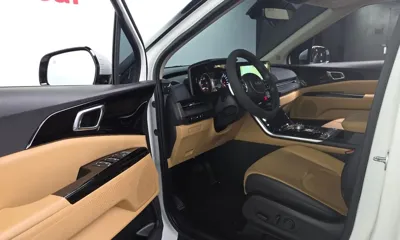Kia Canival 2023, 82076 км, за 15426.02 USD - фото 10