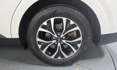 Kia Canival 2023, 82076 км, за 15426.02 USD - фото 21