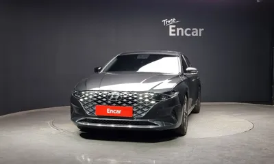 Hyundai Grandeur 2021, 129963 км, за 10986.15 USD - фото 3