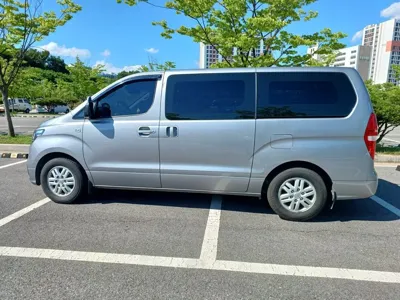 Hyundai Starex 2019, 66374 км, за 6967.5 USD