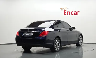 Mercedes-Benz C-Class 2017, 148406 км, за 7286.33 USD