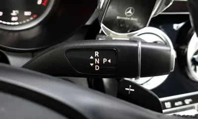 Mercedes-Benz C-Class 2017, 148406 км, за 7286.33 USD - фото 9