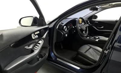 Mercedes-Benz C-Class 2017, 148406 км, за 7286.33 USD - фото 10
