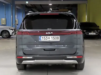 Kia Canival 2023, 103623 км, за 18428.07 USD