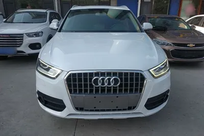 Audi Q3 2015, 124700 км, за 8491 USD